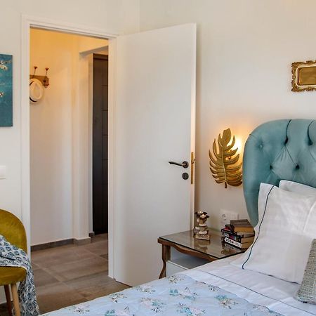 Sea Front Suite "Sea Tales" Gaios Extérieur photo