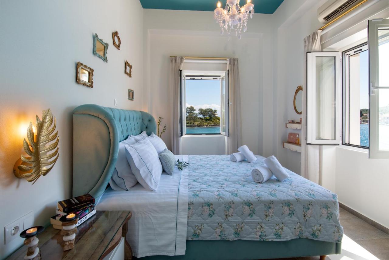 Sea Front Suite "Sea Tales" Gaios Extérieur photo