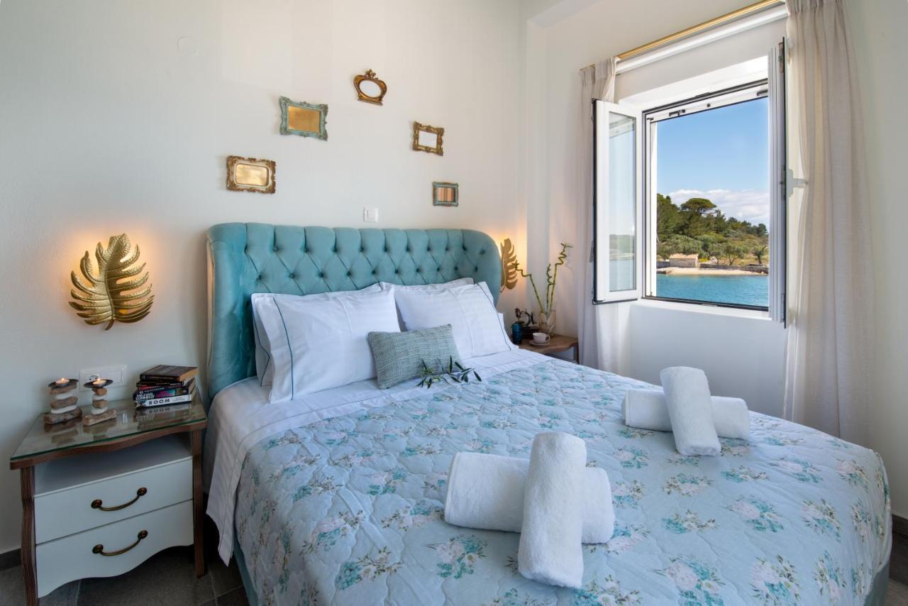 Sea Front Suite "Sea Tales" Gaios Extérieur photo