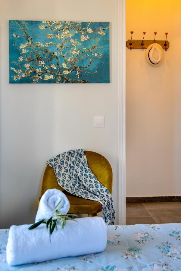 Sea Front Suite "Sea Tales" Gaios Extérieur photo